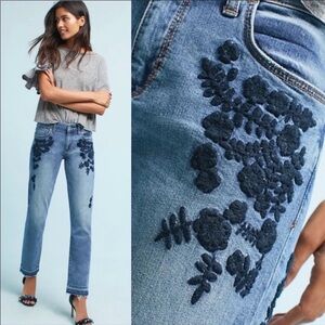 Anthropologie Pilcro Embroidered Boyfriend Jeans Size 27 NWT